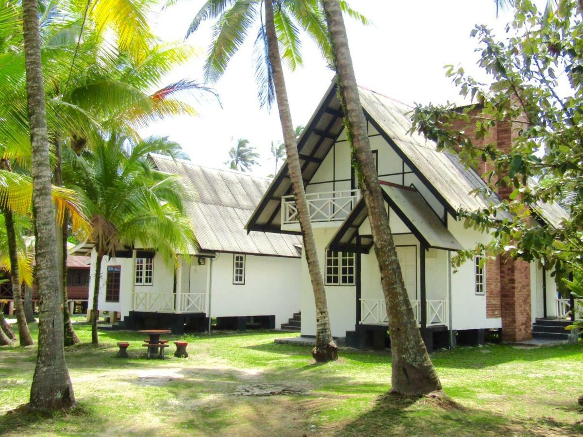 Maznah Guest House Cherating Exterior foto